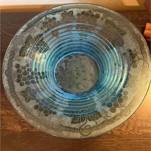 FOSTORIA Grape Brocade Blue #2362  Vintage Flared Floral Bowl vintage